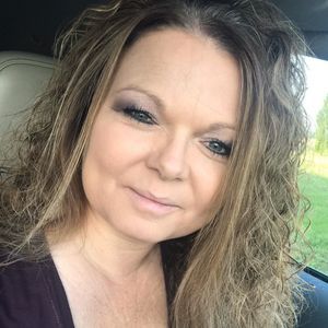 Meet your Posher, Christy